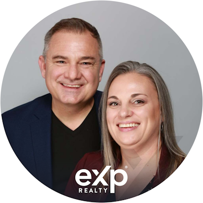 Your HappyHomesBC Team Kelly and Nicole Johnston - 