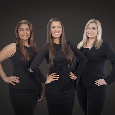 Real Estate Group Signature