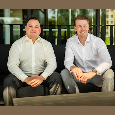 Group Redmond & Towne 