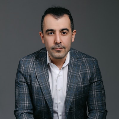 Ghomi Pouya 